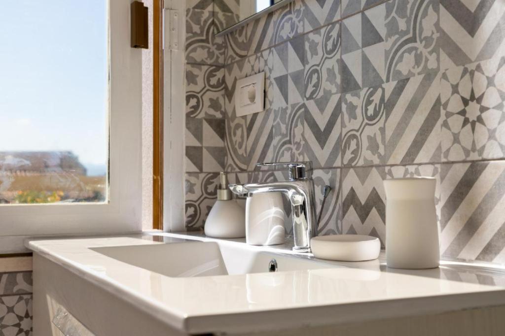 Gemelli Guest House Olbia Ngoại thất bức ảnh