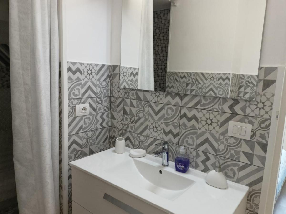 Gemelli Guest House Olbia Ngoại thất bức ảnh